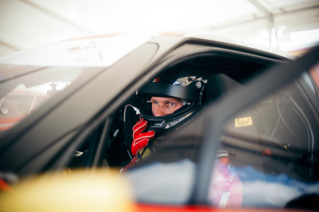 Flot felt af biler klar til Formula GT Challenge-finale på Jylllandsringen.
(Foto: Formula GT Challenge)